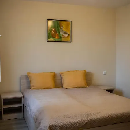 Guest house Avenue House